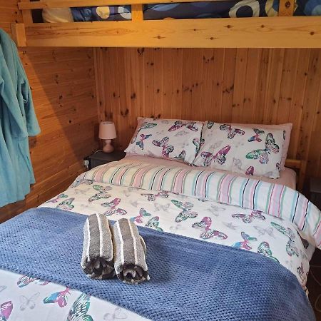 Luxury Railway Carriage With Stunning Views Apartment Hereford Exterior foto