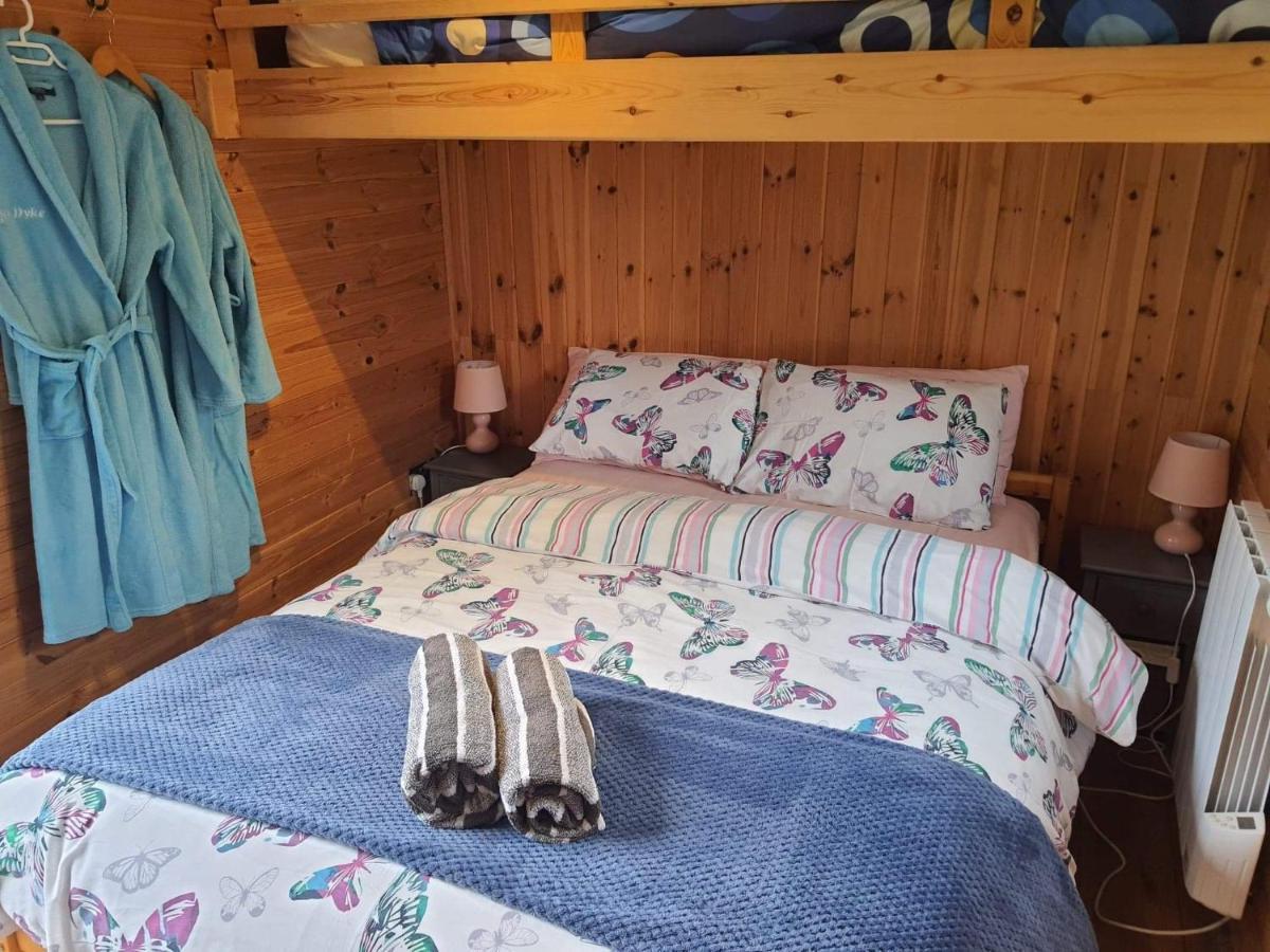 Luxury Railway Carriage With Stunning Views Apartment Hereford Exterior foto